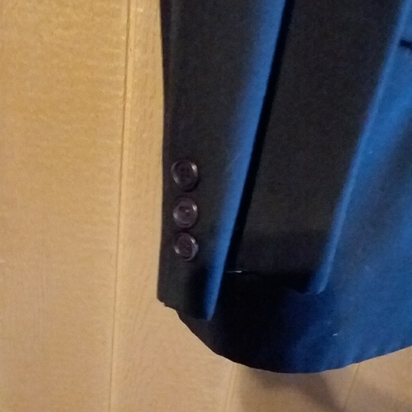 Towncraft Men's Suite - Picture 4 of 7